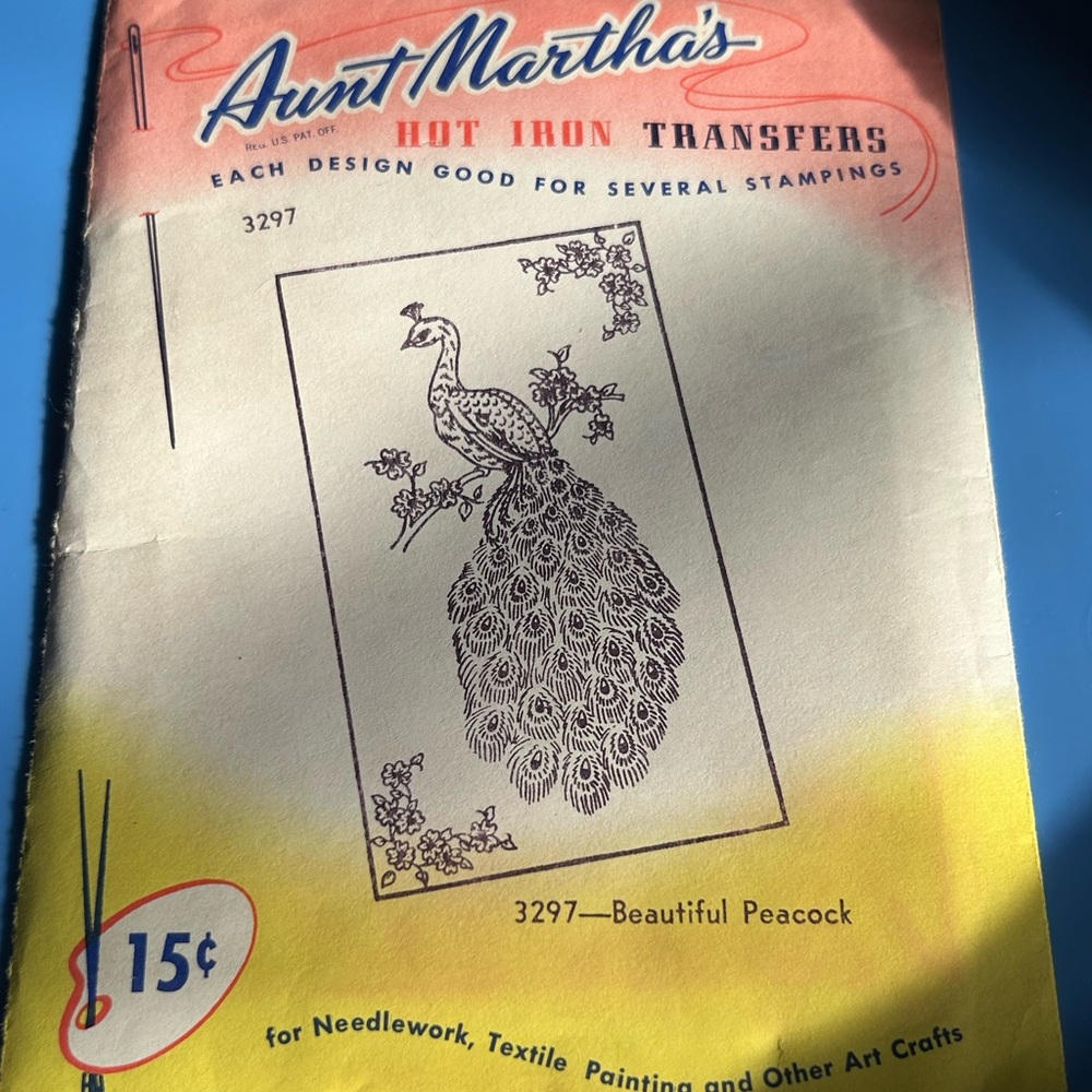 Vintage Aunt Martha’s Hot Iron Transfer. 3297-Beautiful Peacock